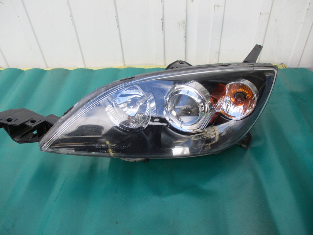 фото №1, Mazda 3 bk хэтчбек лампа передняя левая