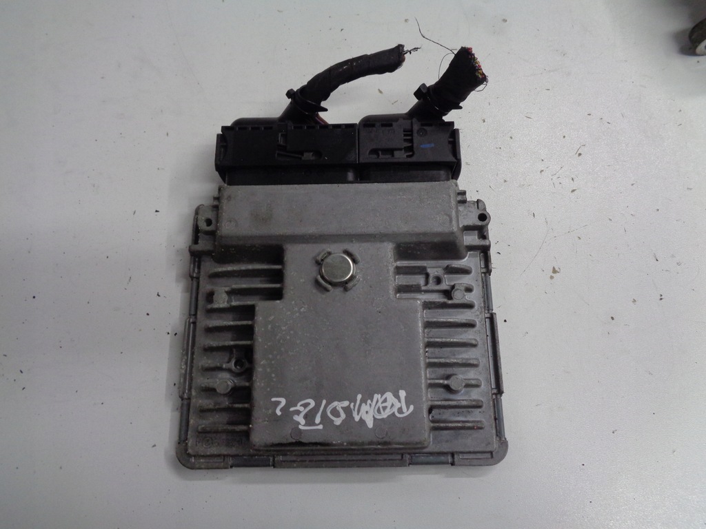 фото №1, Roomster 1.2 tsi cbz бортовой компьютер блок управления двигателя