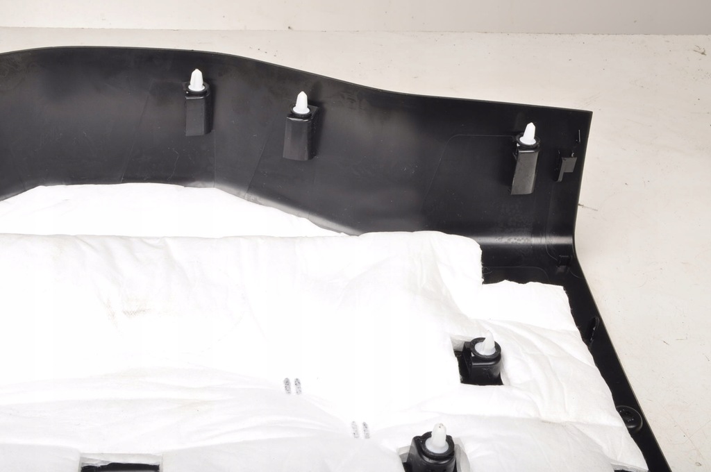 фото №12, Land rover defender l663 обшивка багажника задняя 21r