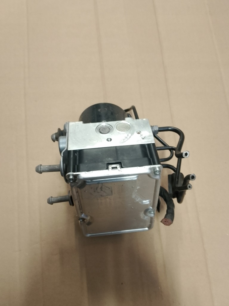 фото №1, Porsche macan 95b насос abs nowa 95b907379d oryg.