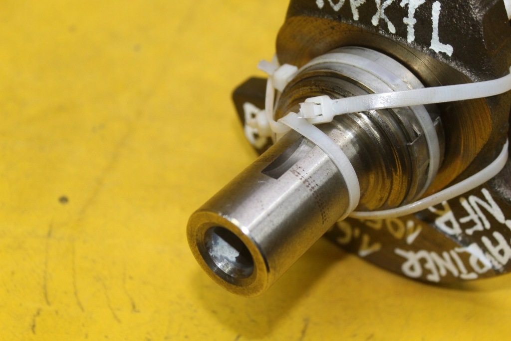 Wał колінчастий peugeot partner 1 fl 1.6 b 16 v nfr 10fx7l Зі Шроту