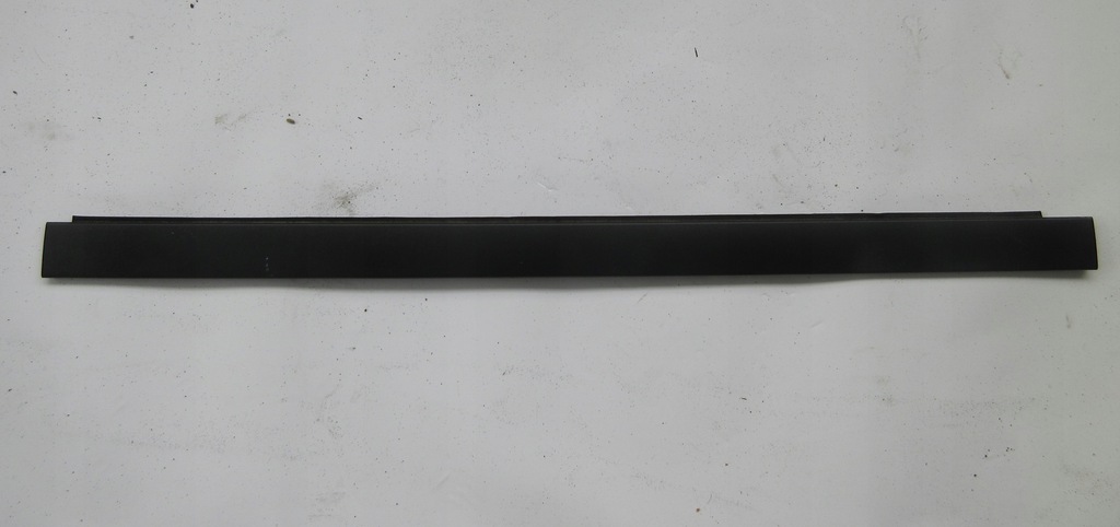 фото №1, Молдинг кровельная правая средняя land rover freelander ii