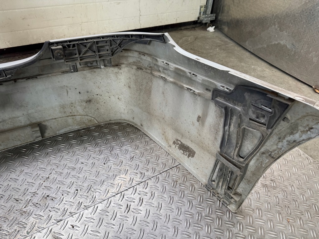 Mercedes e w211 02-06 бампер задняя задний hak комплект 744 Цена