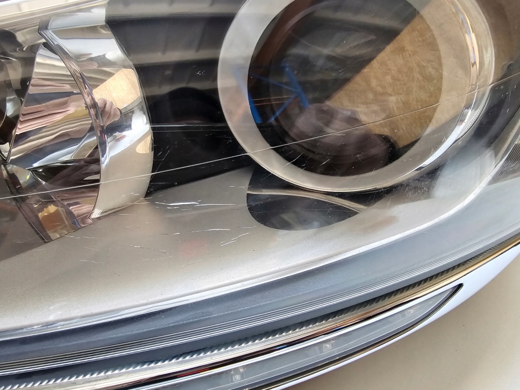 фото №5, Лампа левая передняя lancia delta led 00518763400