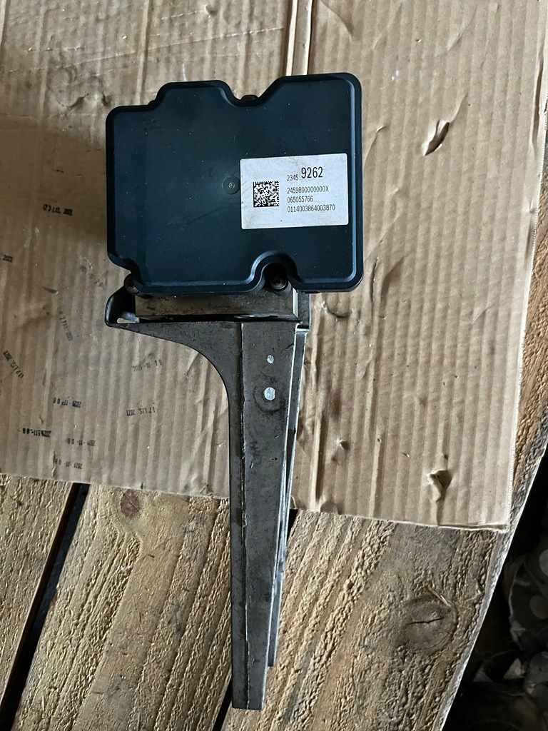 фото №1, Насос abs тормозная chevrolet corvette c7 2014-