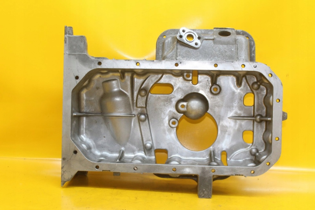 Поддон масляная opel zafira b astra j meriva b 1.7 cdti a17dtr с Разборки