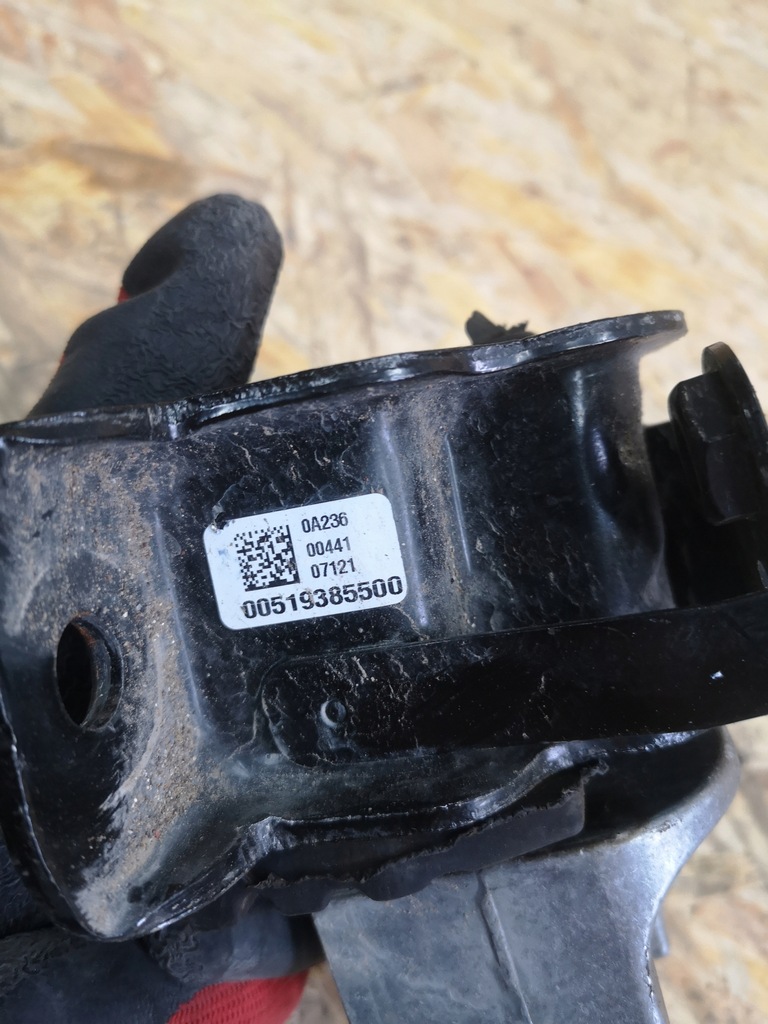 фото №5, Jeep renegade кронштейн подушка двигателя 00519385500