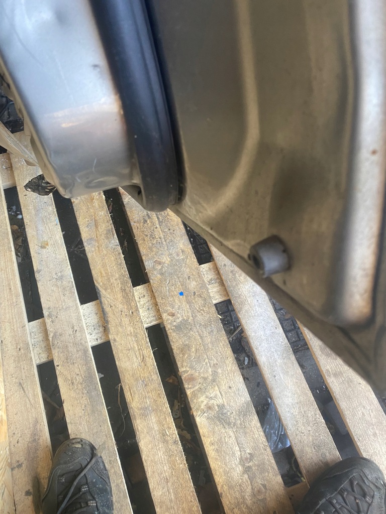 фото №7, Двері праве передні mitsubishi pajero iii 5d скло молдинг двері