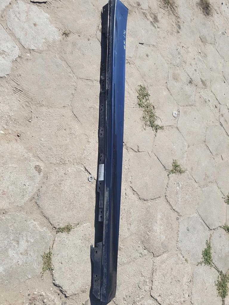 фото №1, Молдинг поріг права bmw f30