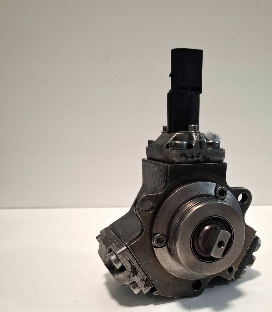Купить Bosch 0445010030 насос впрыскная
