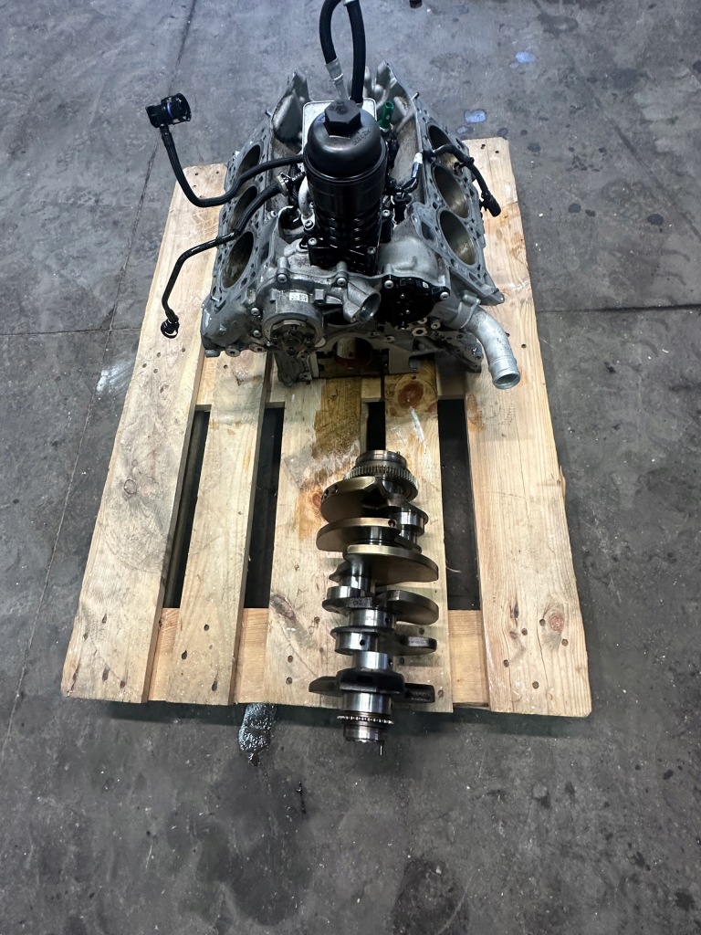 Купить Audi rs wał коленчатый номинал 06m105019ah