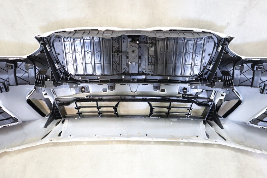 Бампер bmw x3 g01 x4 g02 m набор lci рестайлинг  на park assist решётка на радар Недорого