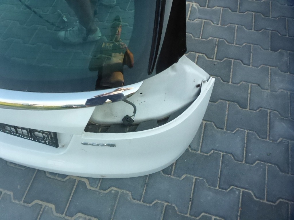фото №4, Opel insignia a kombi кришка багажника задня задня оригінал