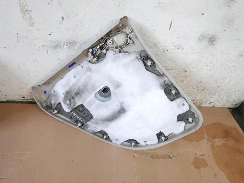 фото №5, Обшивка оббивка права задня chrysler pt cruiser 5d