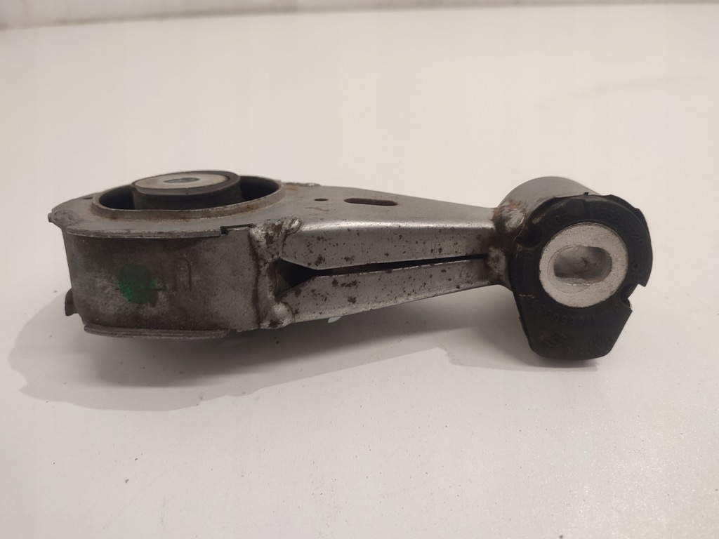 фото №6, Renault fluence кронштейн подушка двигуна 1.5 dci