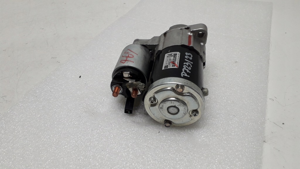 Mitsubishi 1.8 2.0 стартер 1810a2 m000t38971 Оригінал