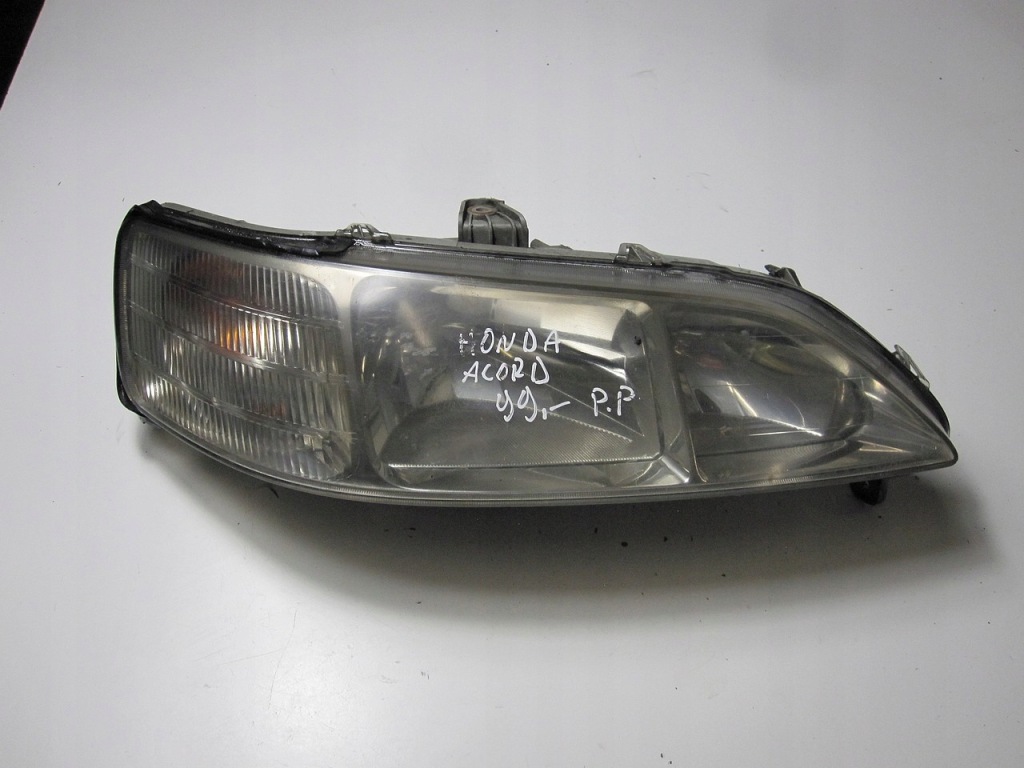 фото №1, Лампа передня права honda accord vi 99r