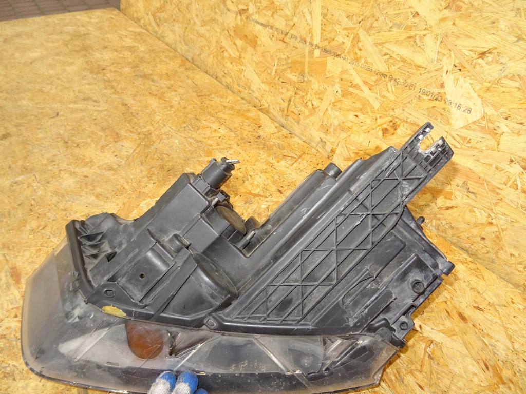 фото №7, Audi q3 8u лампа фара правый правая 8u0941004