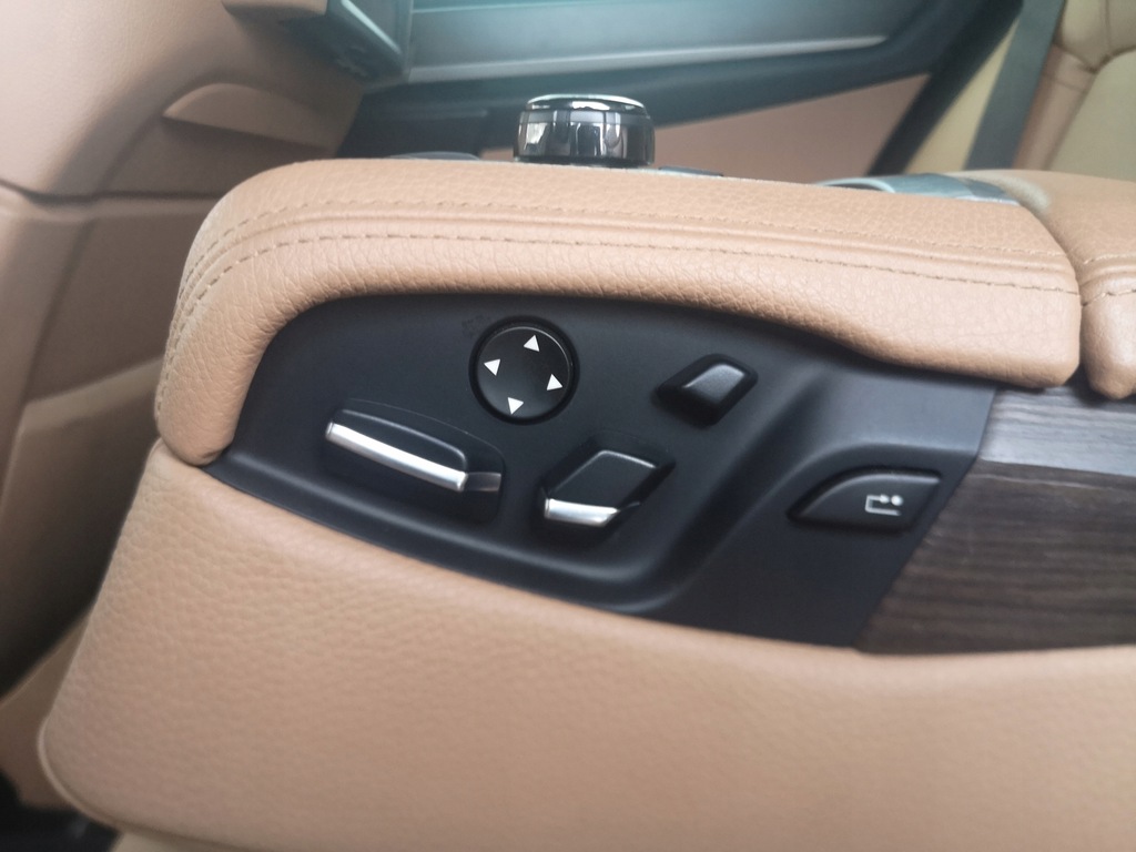 фото №9, Сиденья заднее сиденье обшивки массаж вентилируемые мониторы full bmw f01 f04