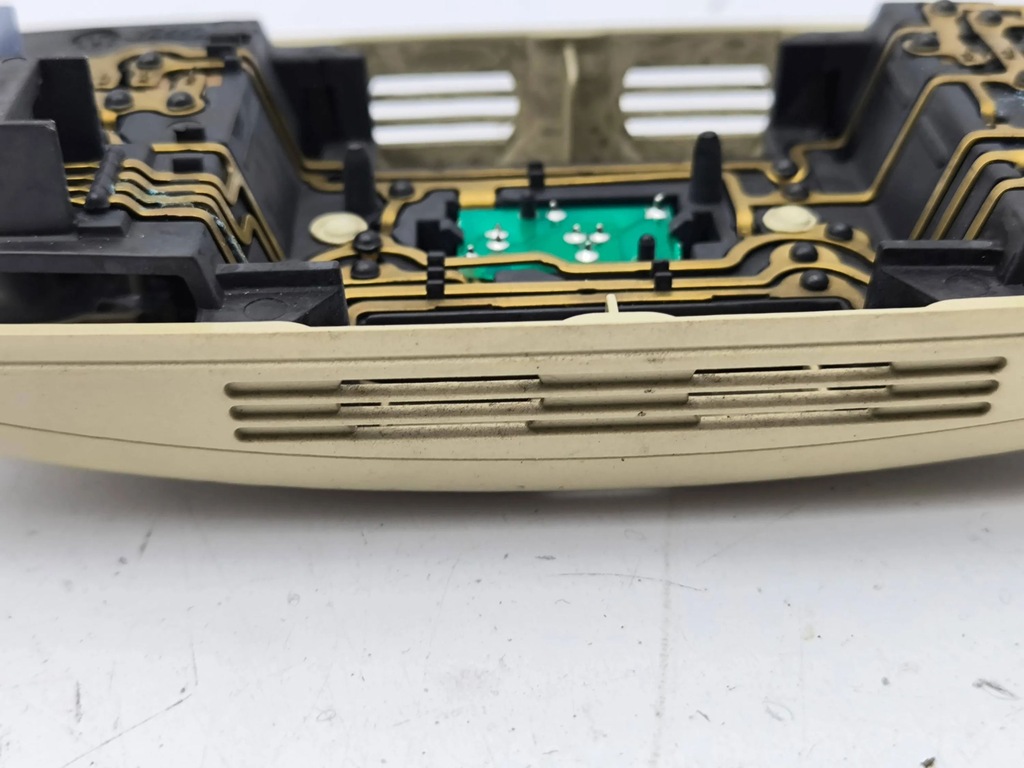 фото №7, Volvo v70 2008 освещение кабины