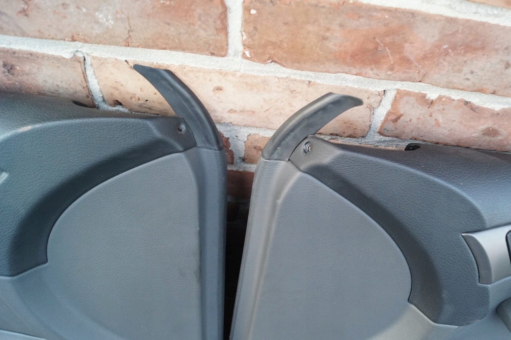 фото №5, Обшивка дверь левый правый передний задний audi a6 c5 кожа обивка bn