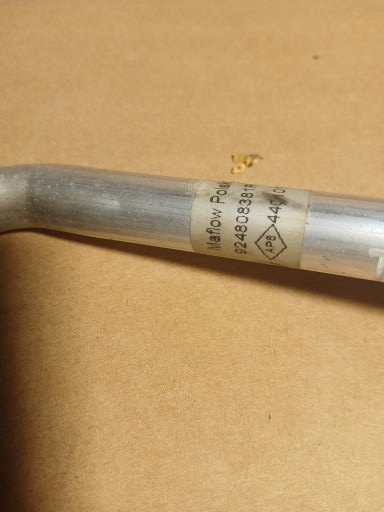 фото №2, Шланг труба кондиціонера renault trafic iii 924808381r