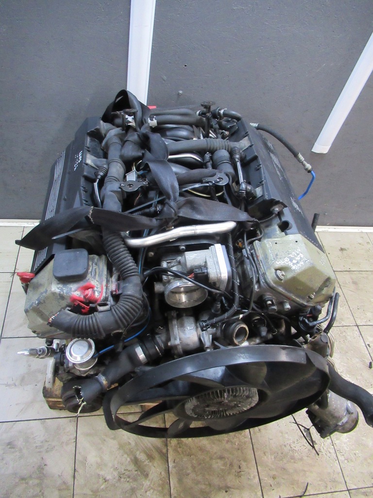 фото №1, Двигун kompletny bmw x5 range rover 4.4 v8 m62b44 448pn
