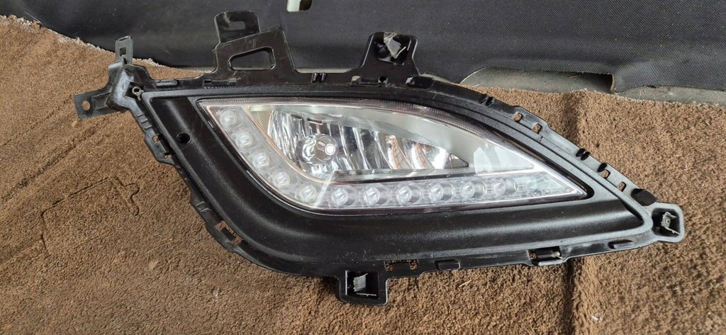 фото №1, Hyundai i30 ii противотуманная фара правый перед led