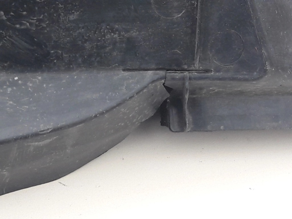 Lexus nx200t nx300h накладка под радиатор перед 14- Киев