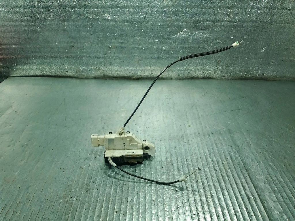 фото №1, Замок дверь левый перед peugeot 407 sw 9656633080f