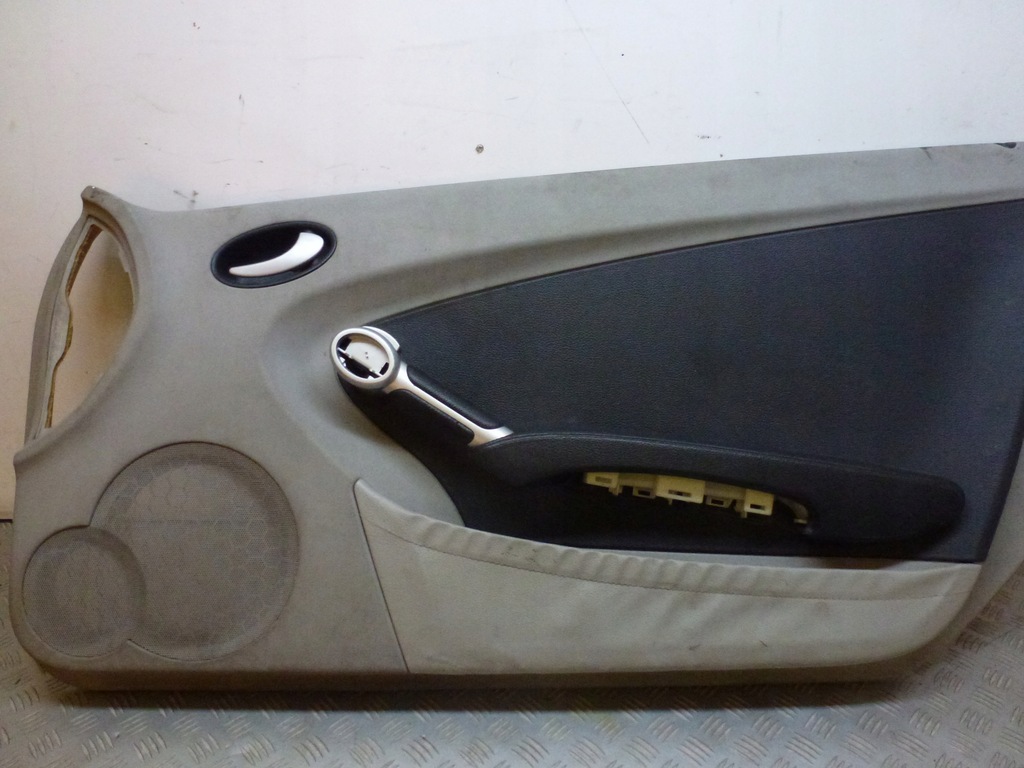 фото №1, Обшивка правый mercedes slk w171 r171