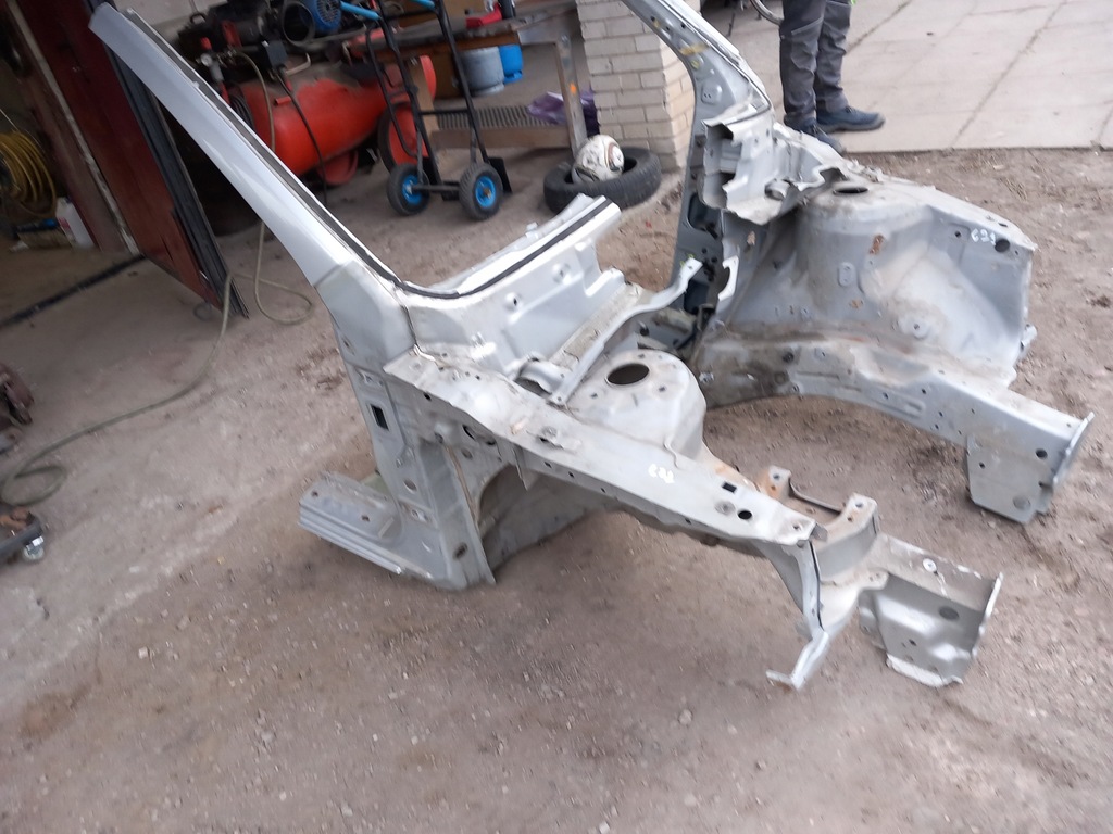 фото №1, Лонжерон чверть блок двигуна правий перед kia ceed i 06