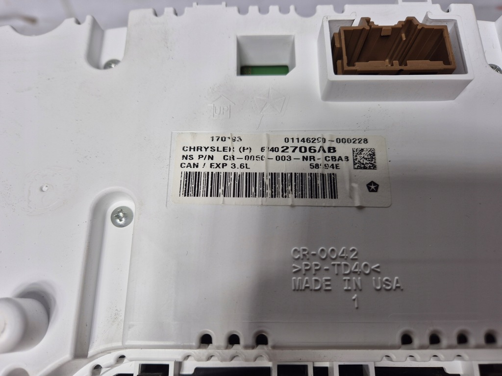 фото №10, Jeep grand cherokee wk2 19-22 счетчик приборы usa