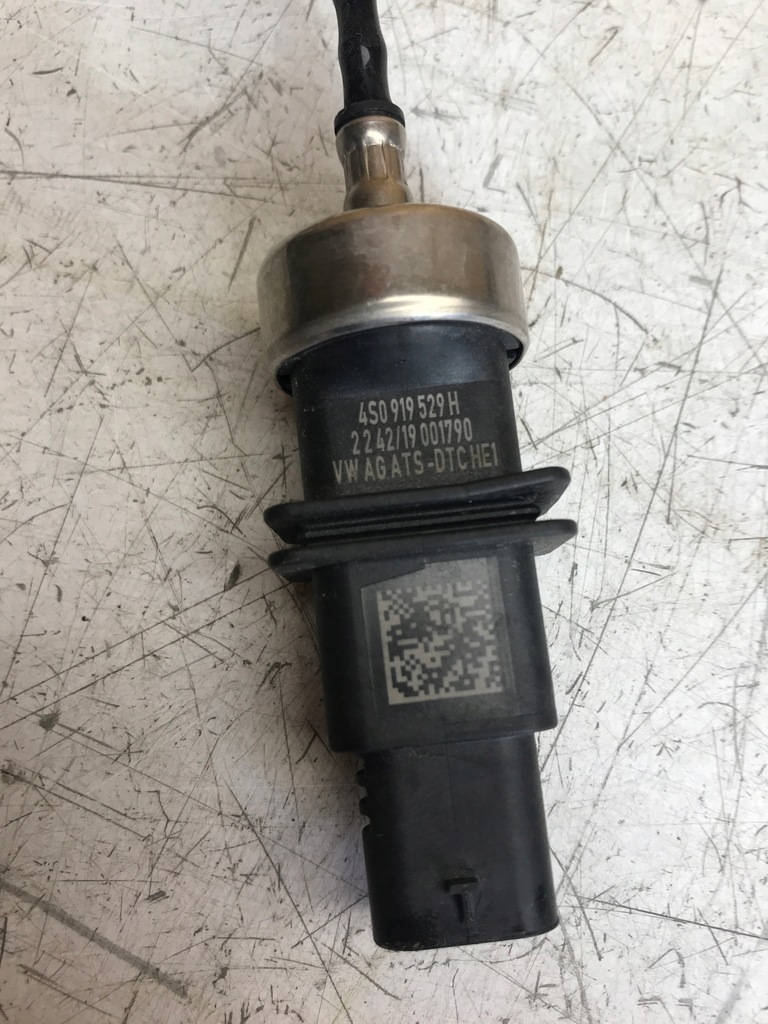 фото №4, Audi r8 plus 4s 5.2 датчик температуры выхлопных газов