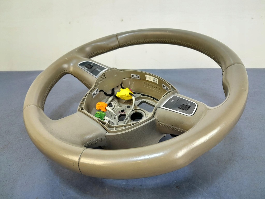 фото №4, Audi a8 d3 повітропровід шкіра пелюстки перемикання 4f0124a