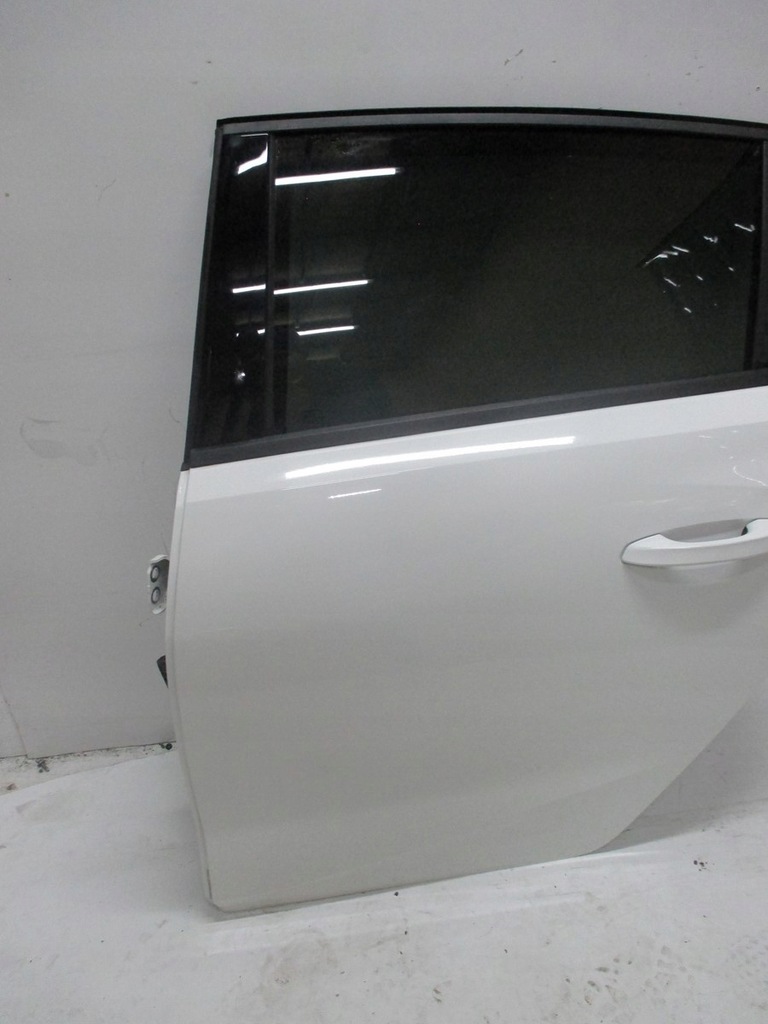 фото №5, Дверь левая задние opel astra l h.b