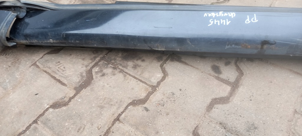 Порог правая  задний перед chrysler 300m 03r седан в Украине