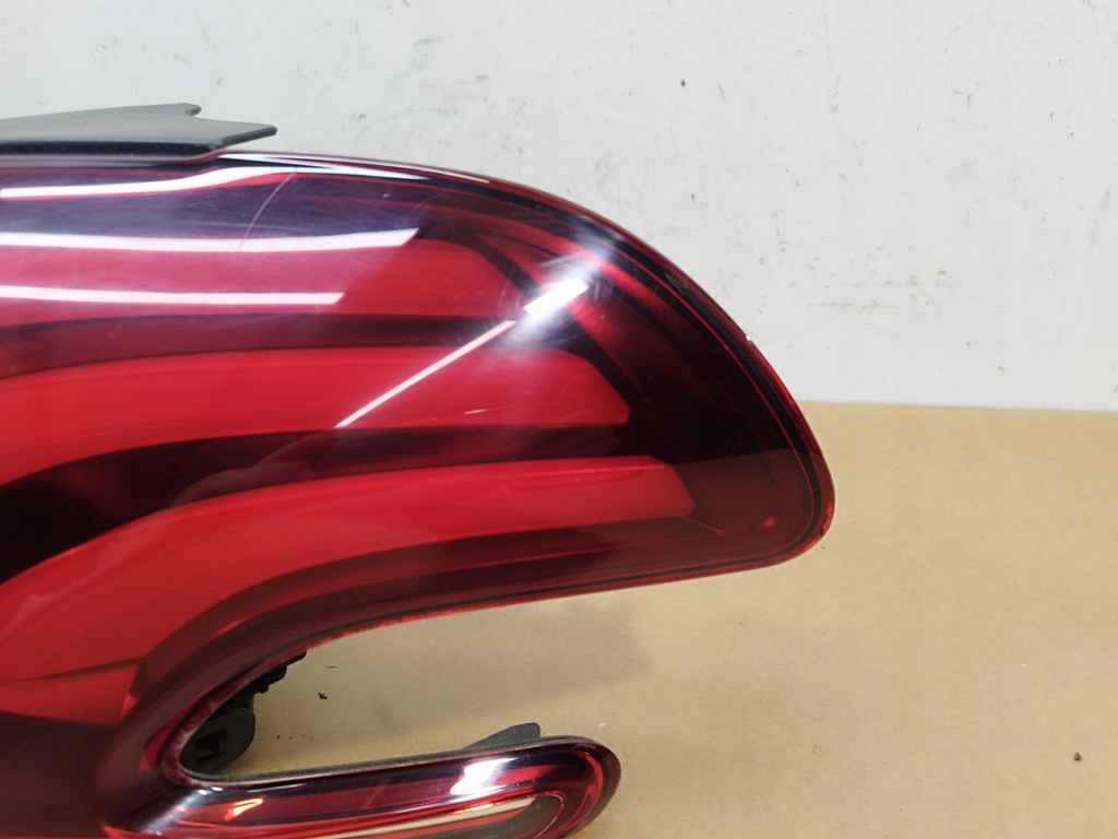 фото №7, Лампа правая задняя peugeot 208 i lift 2015-2019 оригинал