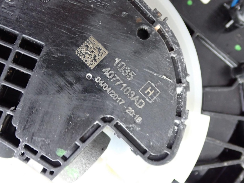 Бак adblue насос заливна горловина 8w0131878am audi a4 b9 8w 17r Київ