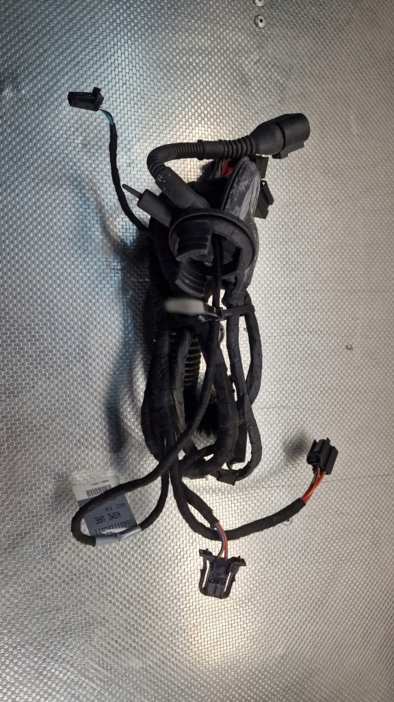 фото №1, Електропроводка двері audi оригінальний номер 8k0971687q