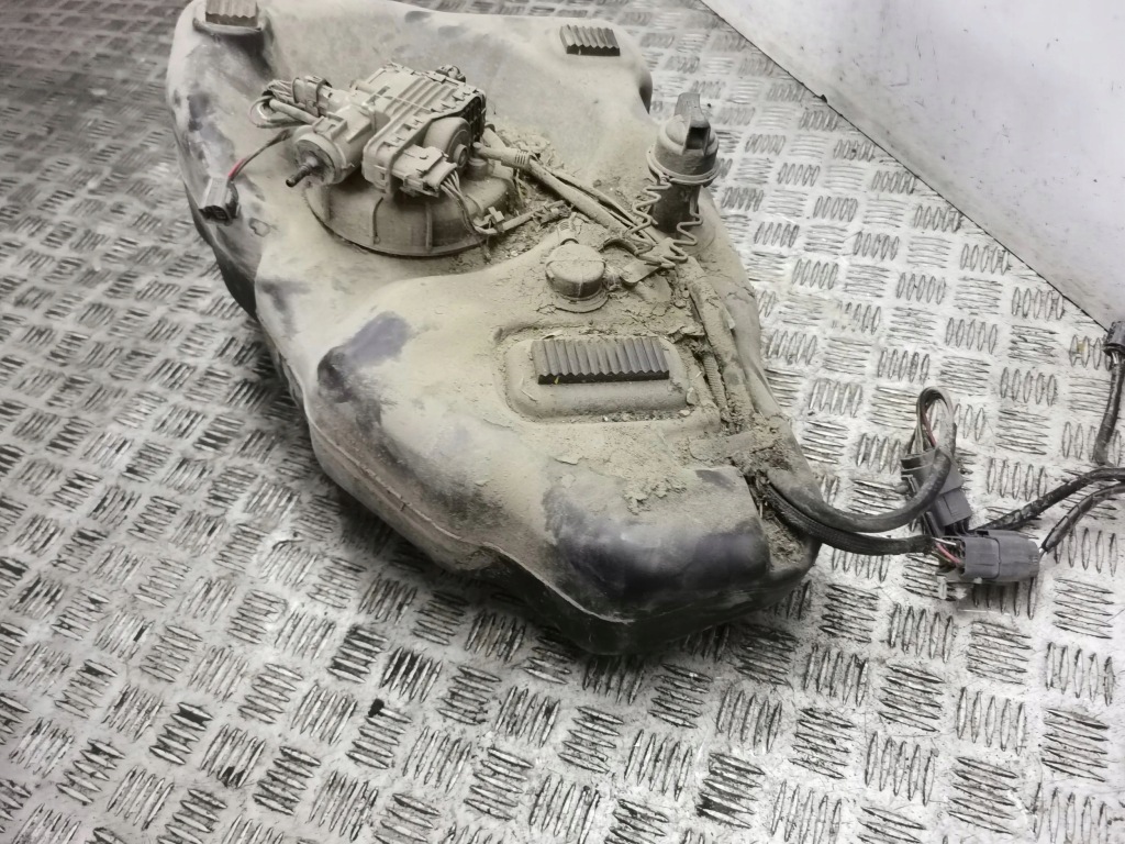 Mazda cx-7 2011 бак adblue Київ