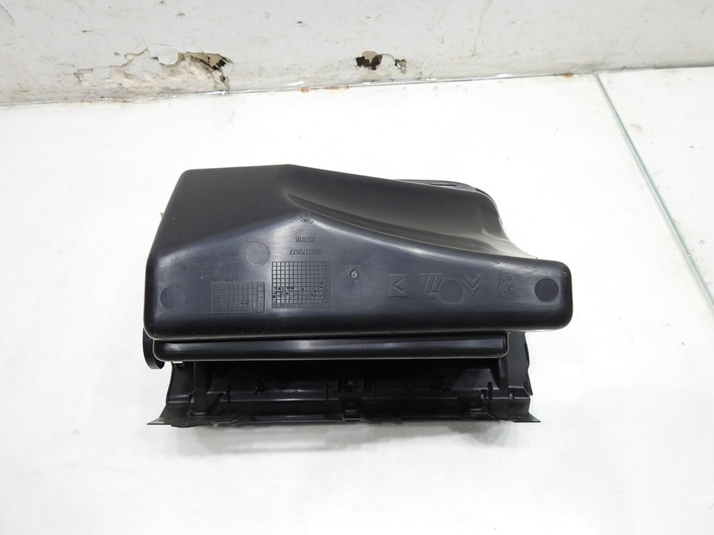 фото №5, Бардачок citroen c3 picasso 96881954zd