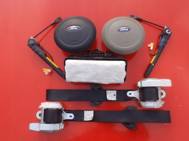 фото №11, Ford mustang 6 vi escape edge подушка повітряна колінна подушка безпеки kolan srs