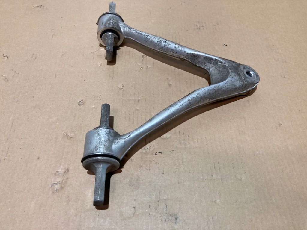 фото №10, Рычаг верхний передний chevrolet corvette c7