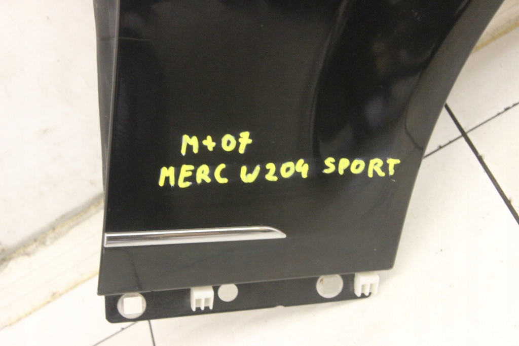 фото №9, Крыло правый перед mercedes c w204 2007r- 197