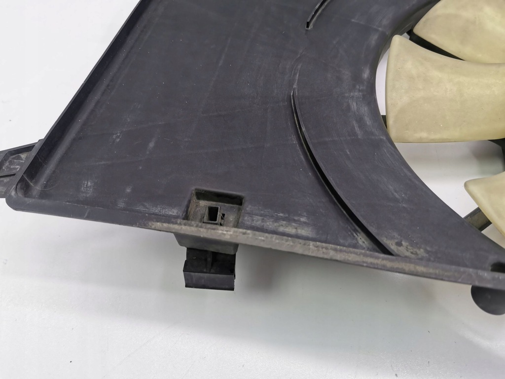 фото №9, Mazda 5 2008 электрический вентилятор радиатора