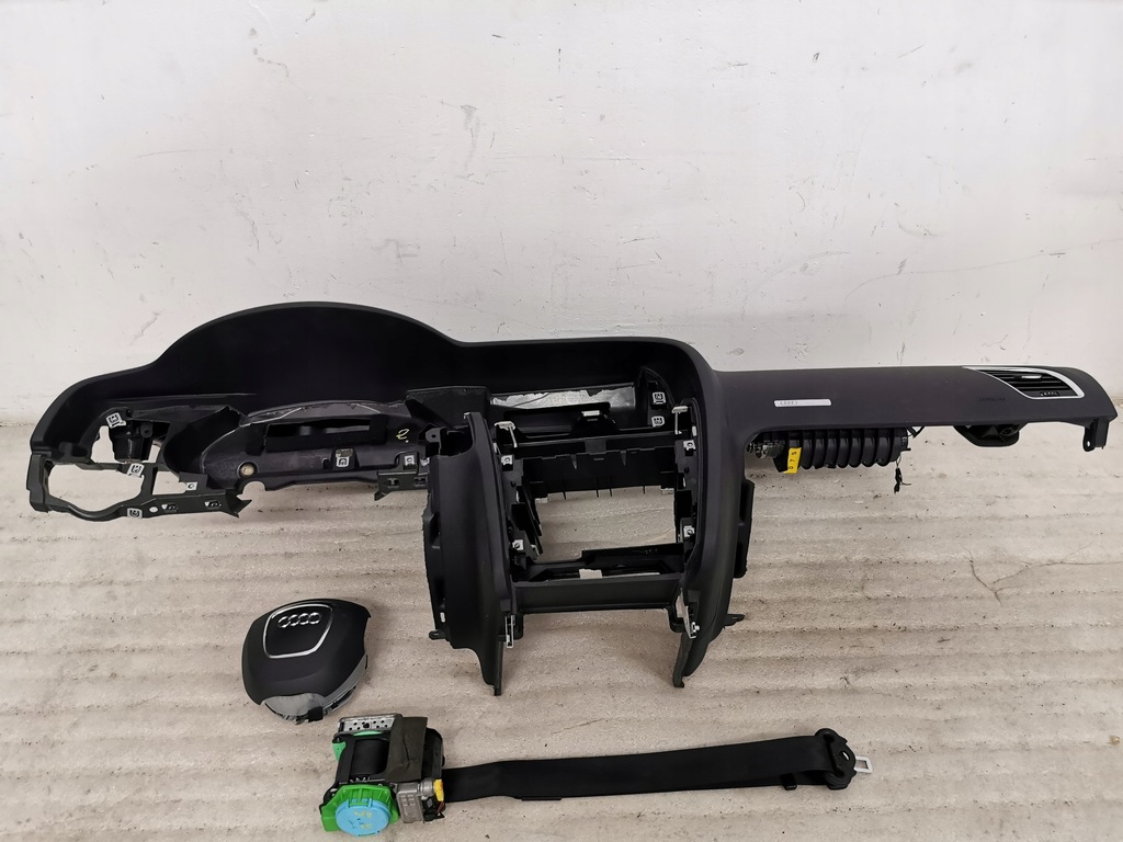 фото №9, Приборная панель консоль audi a5