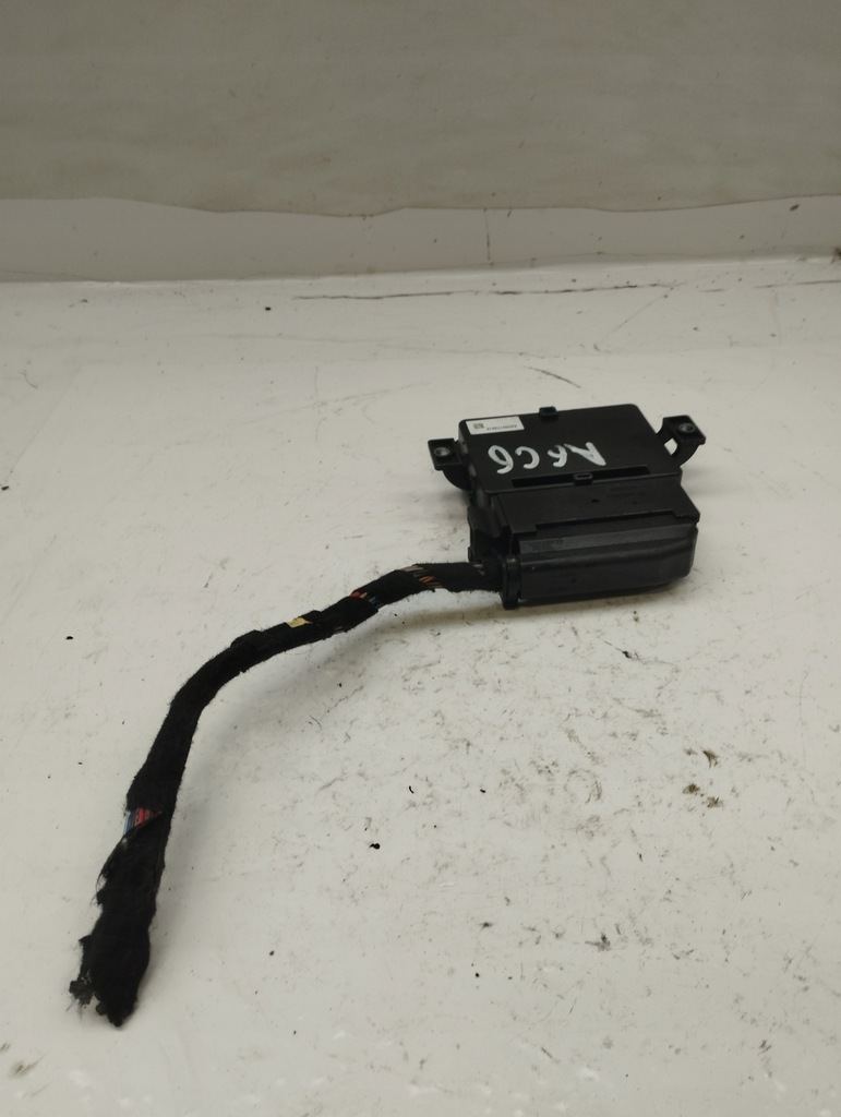 фото №8, Audi a6 c6 модуль тормоза ручного 4f0907801a