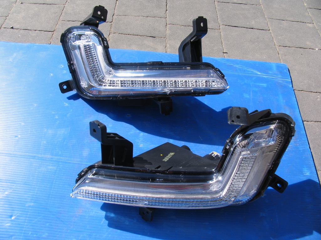 фото №2, Hyundai оригинальный номер перед led 92207d7500