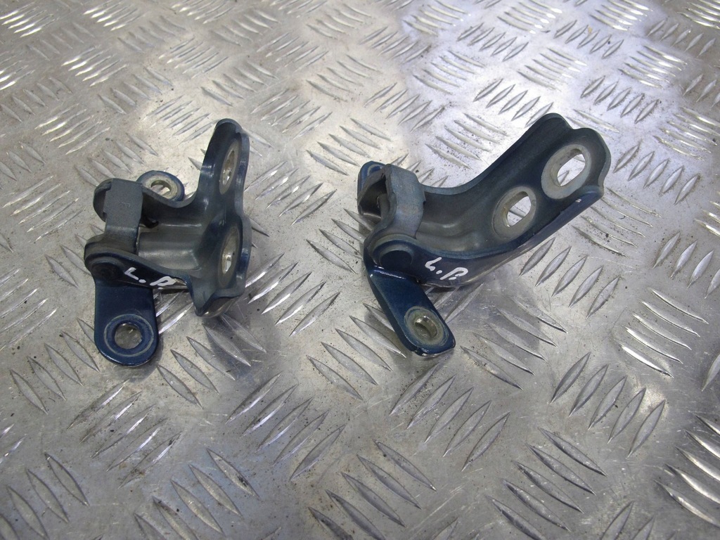 фото №1, Opel crossland петли дверь передние левая комплект 20-